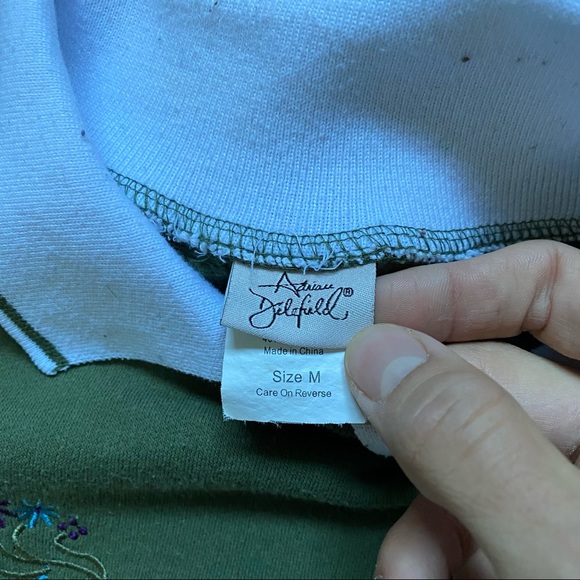 Sage Green Flower Cute Crewneck - Picture 3 of 3